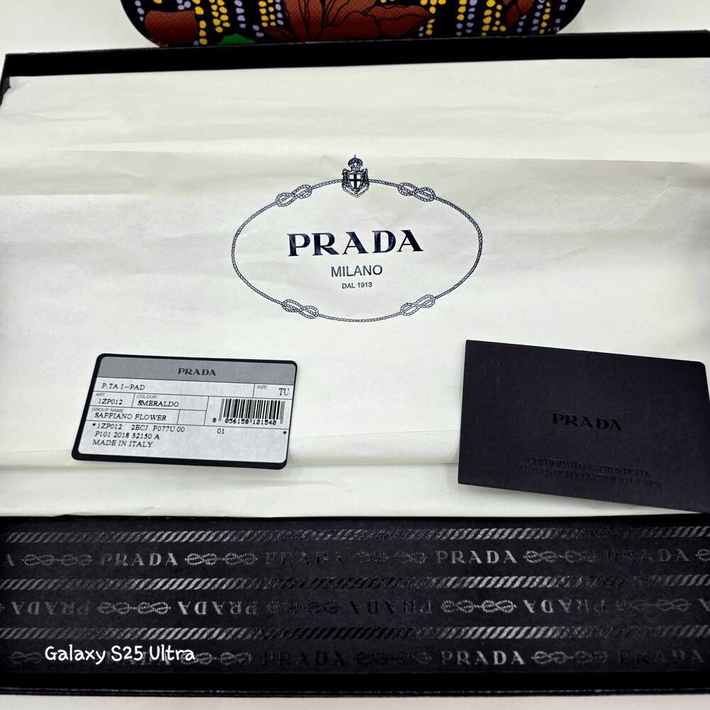 Prada Saffiano Leather Flower Print iPad Tablet Case NEW in Box - Picture 8 of 12